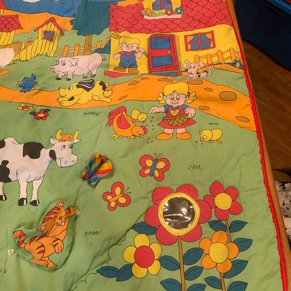 Interactive farm blanket - Picture 3 of 10